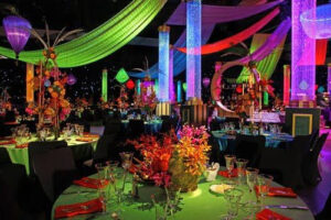 Neon Weddings: Brighten Up Creatively!