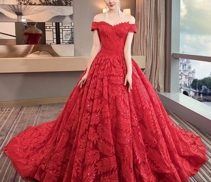 wedding red