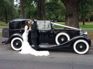 Vintage Car Wedding
